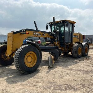Motoconformadora John Deere 2013 772G