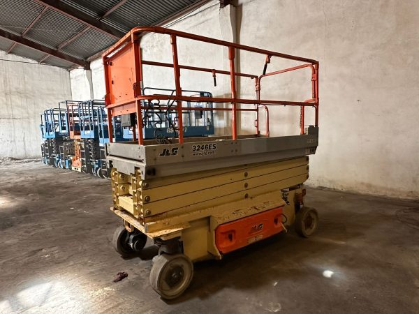 Plataforma tijera 2014 JLG 3246ES
