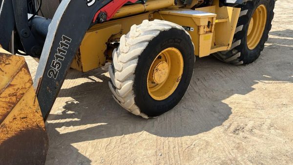 Retroexcavadora 2014 John Deere 310SK - Image 12