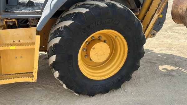 Retroexcavadora 2014 John Deere 310SK - Image 9