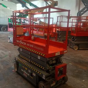 Plataforma de tijera 2015 SKYJACK SJIII3219