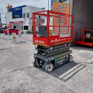 Plataforma de tijera 2015 SKYJACK SJIII3219